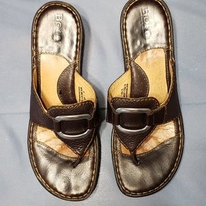 Born Leather Thong Wedges